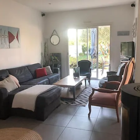 La Maison Du Toucan Marsilly (Charente-Maritime)